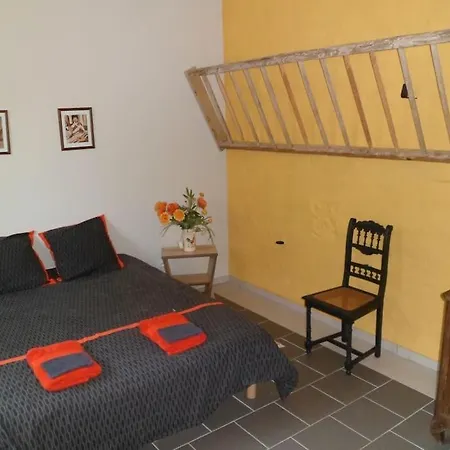 Grand Sauna Et Bain Bouillonnant 15 Pers *